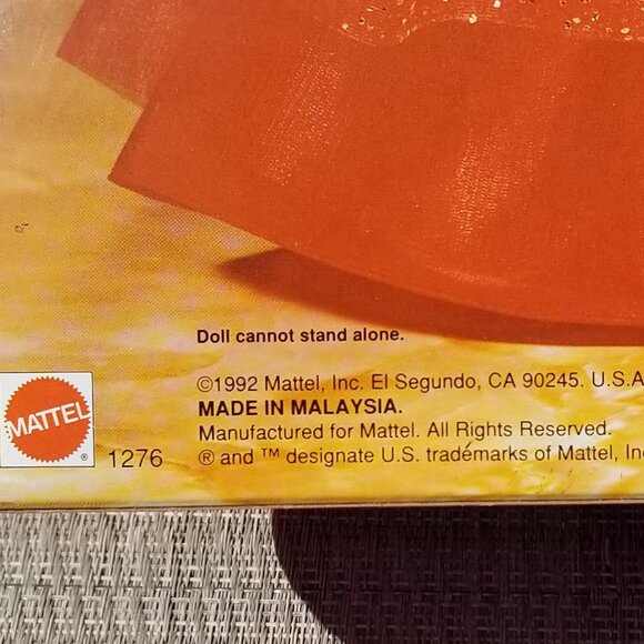 Toys R Us Barbie Radiant In Red - Picture 4 of 5